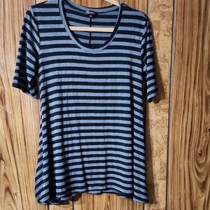 Striped Black and Gray Women's Top - Size M